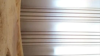 刚满18的学妹嫩模被我疯狂抽插，对白刺激