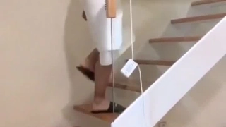 流浪寻花_勾搭技师啪啪第二场，风骚小尤物，表情骚的很